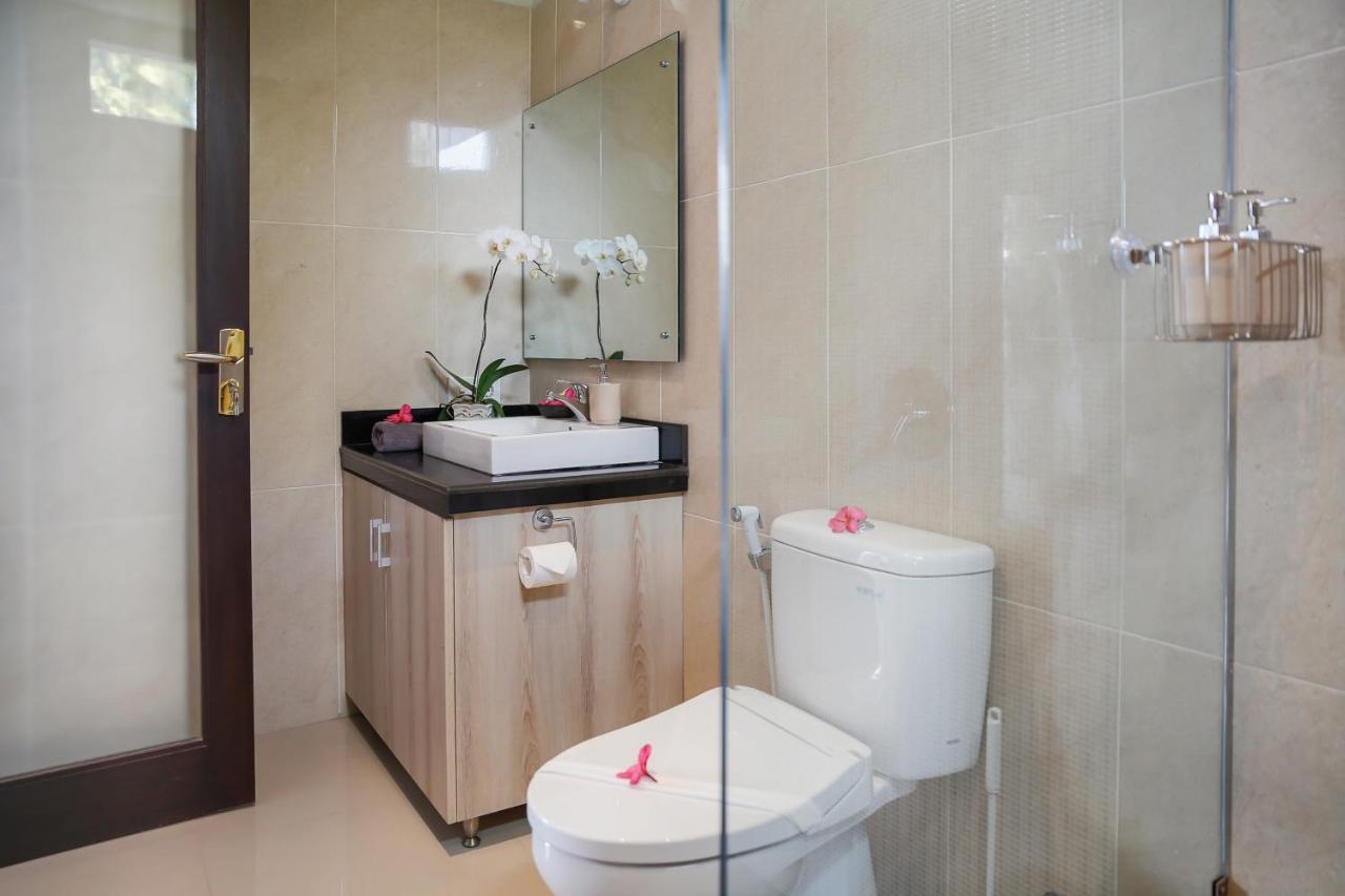 Villa 66, 5 Min Walk To Double 6 Beach 塞米亚克 外观 照片
