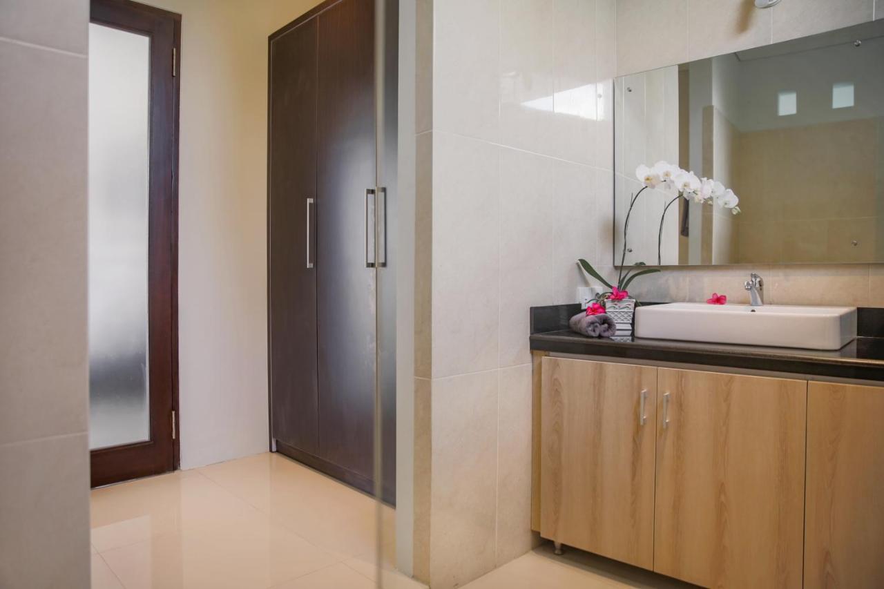 Villa 66, 5 Min Walk To Double 6 Beach 塞米亚克 外观 照片